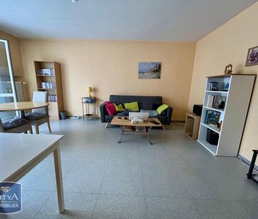 Location Appartement 2 pièces 46m² ALENCON 61000 - Photo 3
