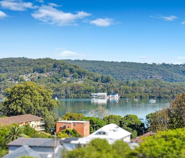 As new luxury apartment in Point Frederick - Photo 6