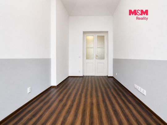 Pronájem bytu 4+kk 105 m², Hradec Králové - Photo 1