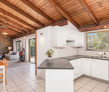 Stunning Family Home in Sunnybank Hills - Photo 3