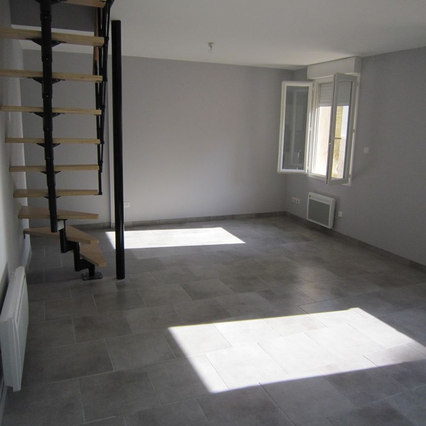 Location Maison 3 pièces 65m² MARS 42750 - Photo 1