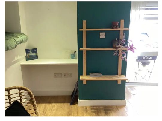 Studio Flat, Brentwood Road, BN1 - Photo 1