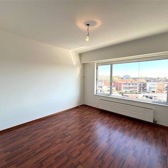 Appartement te huur - Photo 1
