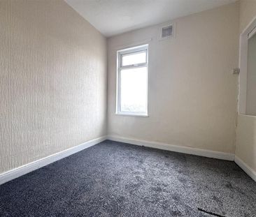 Road, Cudworth, S72, Barnsley - Photo 4