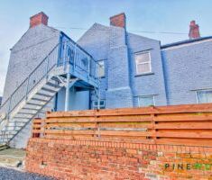 2 BEDROOM Apartment - First Floor - Photo 3