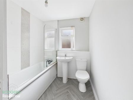 9a Dungoyne Park, Dundonald, Castlereagh, Belfast, BT16 2PL - Photo 5