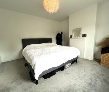 3 bedroom semi-detached house to rent - Photo 6