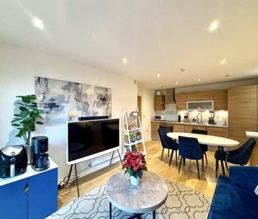 2 bedroom flat to rent - Photo 2