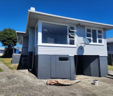 13 Adventure Street,Marfell - Photo 1