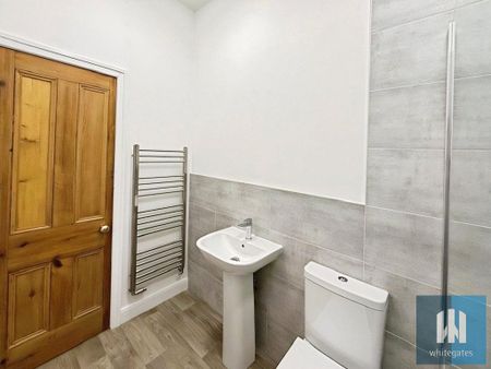 3 bedroom terraced house to rent - Photo 3