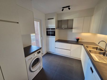 Gerenoveerd appartement met 2 slaapkamers, terras en garagebox te huur in Heverlee - Photo 5