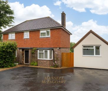 North Street, Turners Hill, RH10 - Photo 2