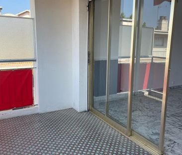 Location Appartement 1 pièce 29m² NICE 06100 - Photo 4