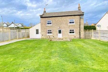 3 bedroom detached house to rent - Photo 4