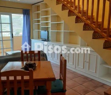 Apartamento en alquiler en Calle Piedra Redonda - Photo 2