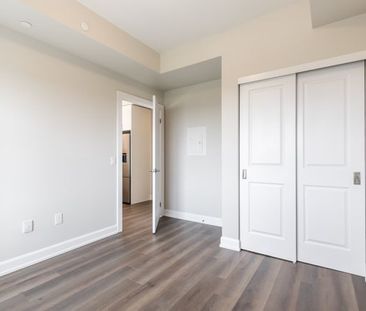 For Lease - 3220 William Coltson Avenue Unit# 1403, Oakville, Ontario - Photo 5