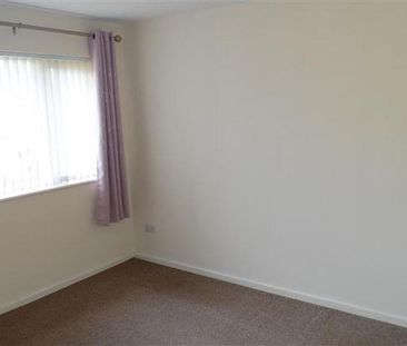 3 bedroom bungalow to rent - Photo 3