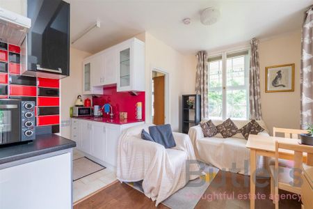 1 bedroom apartment to rent - Photo 2