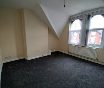 1 Bed Flat, Birmingham Road, B70 - Photo 2