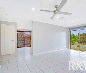 70 Coowarra Drive St Clair - Photo 6