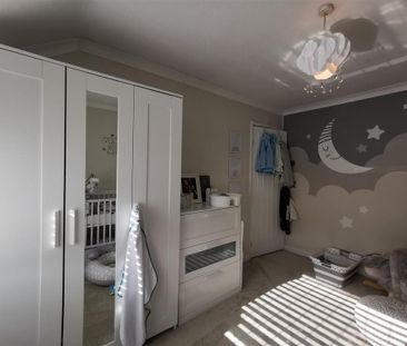 3 bedroom detached house to rent - Photo 6