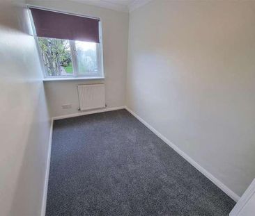 Hawkins Close, Rose Green, PO21 - Photo 5