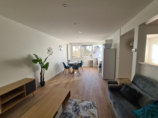 Location Appartement 5 pièces 89m² ANGERS 49000 - Photo 1