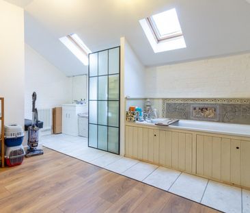 2 Bed Semi-Detached House, Florist Mews, SE6 - Photo 6