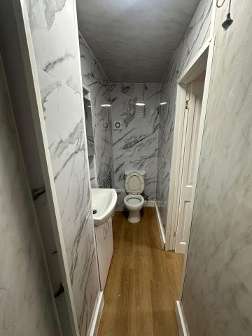 2 Bed Semi-Detached House, Katherine Road, E6 - Photo 5