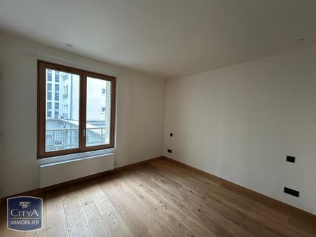 Location Appartement 2 pièces CHAMBERY 73000 - Photo 4