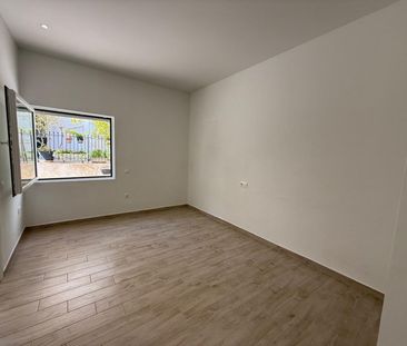 Ενοικίαση κατοικίας, 32 τ.μ., Γλυφάδα, 470 € - Photo 5