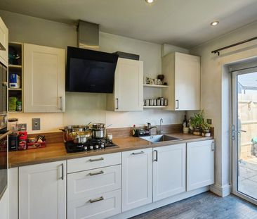 2 bedroom house to rent - Photo 4