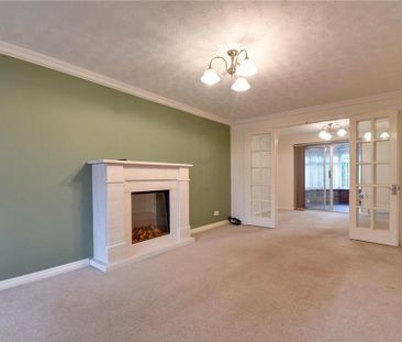 4 bedroom detached house to rent - Photo 2