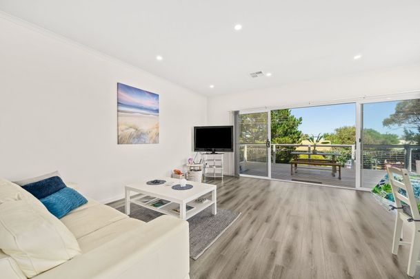 Spacious & Modern Retreat with Stunning Ocean Views (3-8 Month Lease Only) - Photo 1