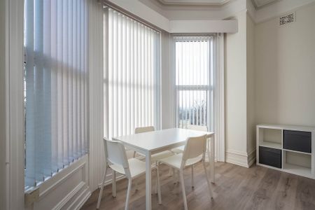 Apt 4 8 Adelaide Park, BELFAST, BT9 6FX - Photo 3