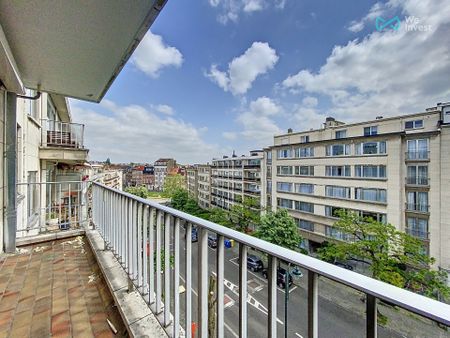Appartement met twee slaapkamers in Forest - Photo 4