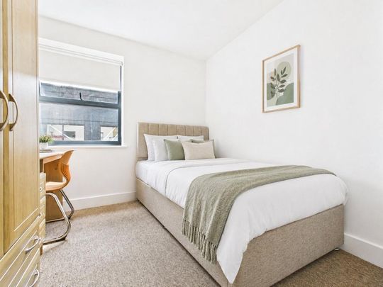 Studio to rent - Photo 1