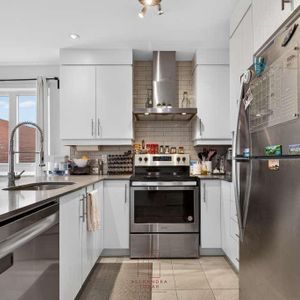 🚨 LOCATION DISPONIBLE - 2 𝗠𝗢𝗜𝗦 𝗚𝗥𝗔𝗧𝗨𝗜𝗧 - Hochelaga-Maisonneuve - Photo 2