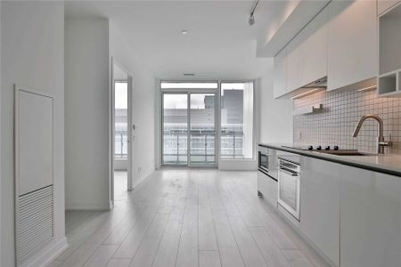 For Lease - 5 Buttermill Avenue Unit# 1206, Vaughan, Ontario - Photo 3