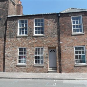 Dock Office Row, Hull, East Yorkshire - Photo 2