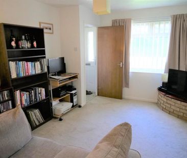 2 bedroom semi-detached house to rent - Photo 1