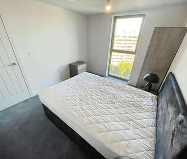 The Hive, Castle Street, Luton, Central Bedfordshire, LU1 - Photo 6