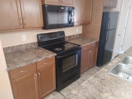 352 Smith St, Regina - Photo 4