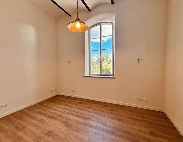 Exklusives Domizil in herrschaftlichem Anwesen mit unzähligen Möglichkeiten - Foto 1