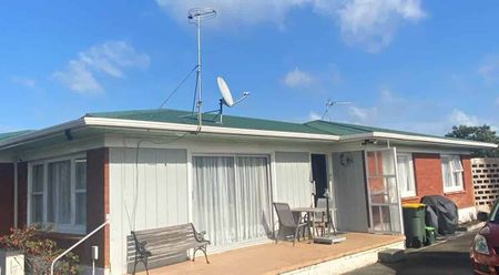 Sure To Please In A Great Location - Photo 2