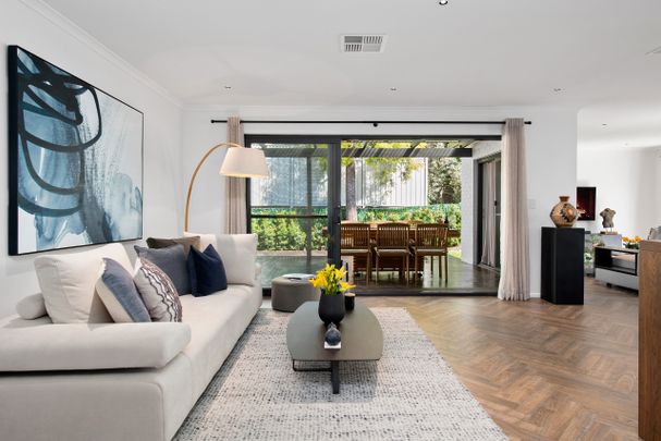 Modern Family 5 Bedroom Home with Poolside Living & Westleigh Convenience! - Photo 1