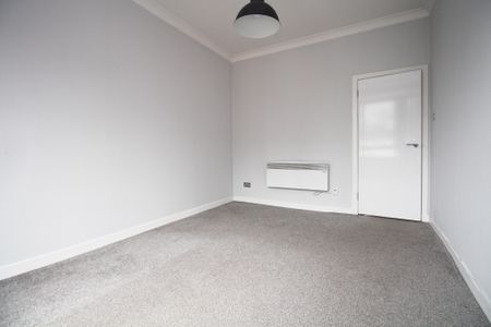 Renfield Street, Renfrew, Renfrewshire - Photo 5