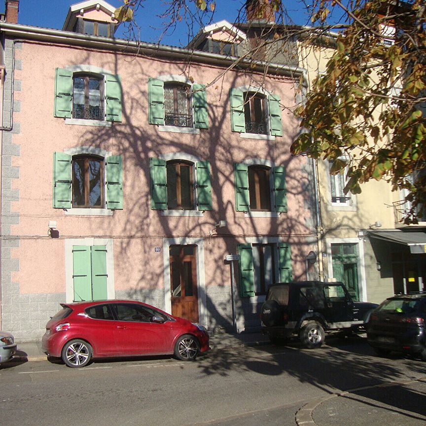 Location appartement 2 pièces 33 m² à Valserhône (01200) CENTRE VILLE - Photo 1