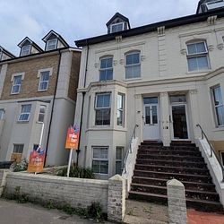 Folkestone Road, Dover, CT17 9SD, Kent - Photo 2