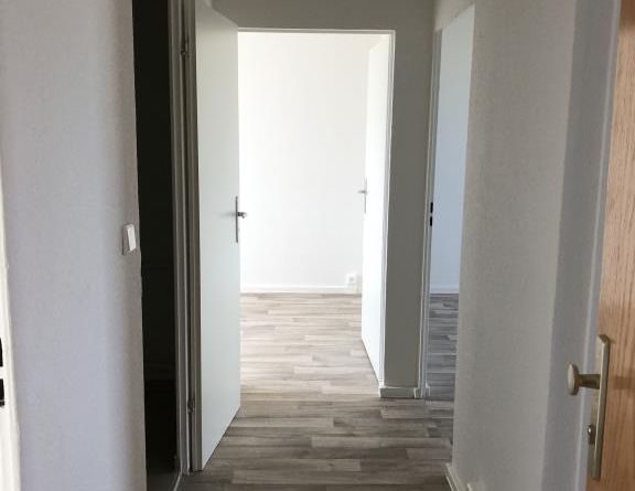 3-Zimmer-Wohnung mit Balkon und Badewanne - Photo 1